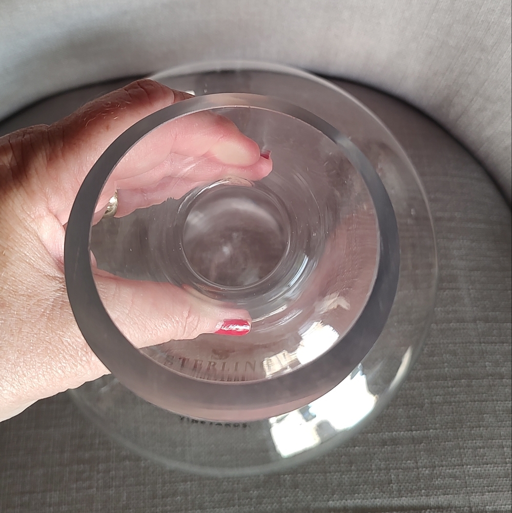 Glass Decanter - Picture 3 of 4